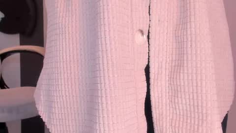 Snapshot of salome__evans chatting on February 19, 1:28 pm salome__evans online show from February 19, 1:28 pm