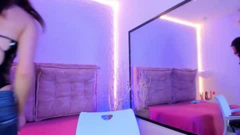 Salome Rose online show from December 3, 5:37 pm