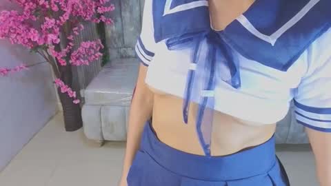 Salome  online show from December 22, 1:25 pm