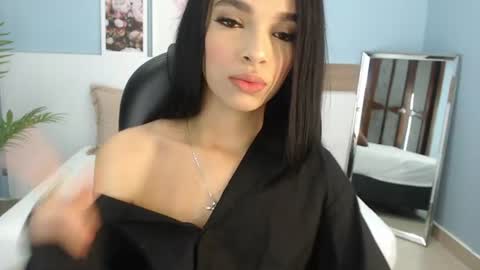 salome_veles online show from June 17, 8:43 pm