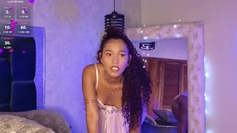 Snapshot of salome_williamss chatting on October 17, 1:47 pm Salome online show from October 17, 1:47 pm