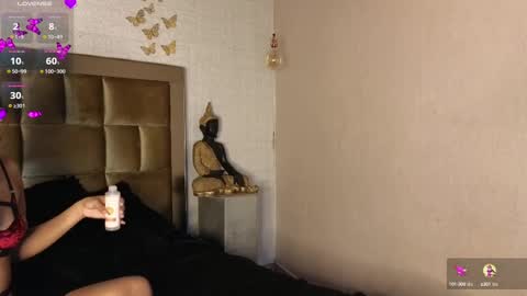 Snapshot of salome_williamss chatting on September 24, 12:15 pm Salome online show from September 24, 12:15 pm