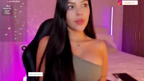 Snapshot of salomee_11 chatting on March 11, 12:22 am salo online show from March 11, 12:22 am