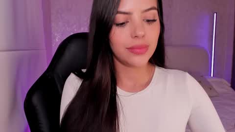 Snapshot of salomee_11 chatting on February 27, 2:53 am salo online show from February 27, 2:53 am
