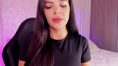 Snapshot of salomee_11 chatting on February 21, 3:45 am salo online show from February 21, 3:45 am