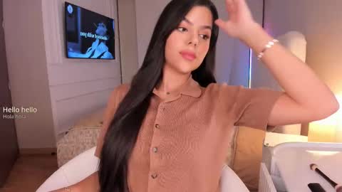 Snapshot of salomee_11 chatting on October 6, 3:12 am salo online show from October 6, 3:12 am