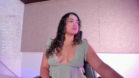 Salome Ferreira online show from January 14, 5:29 pm