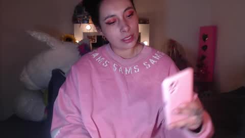yenny online show from December 7, 4:31 am