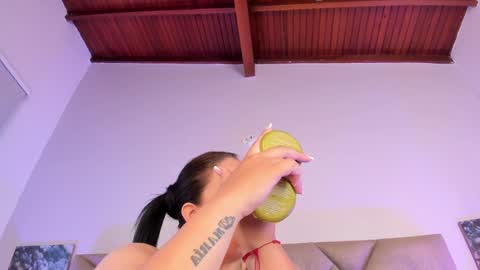 Snapshot of salomesimos1 chatting on December 29, 12:12 pm Salome online show from December 29, 12:12 pm