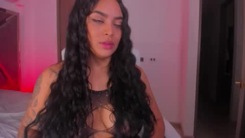 Salomme Cruz online show from February 2, 1:15 am