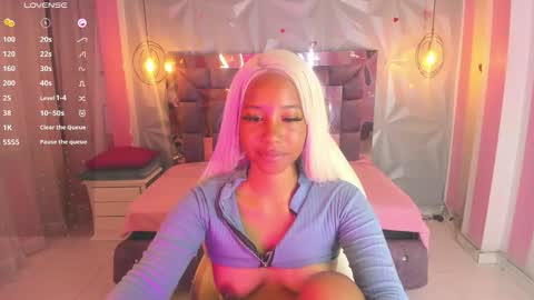 saloome_collins online show from November 7, 5:02 am