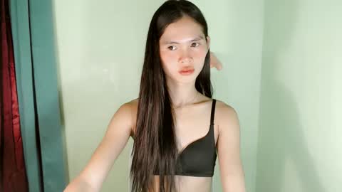 Snapshot of salsallera69x chatting on February 15, 6:01 pm salsallera69x online show from February 15, 6:01 pm
