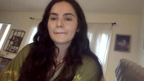 Saltbby 3 online show from November 9, 9:44 pm