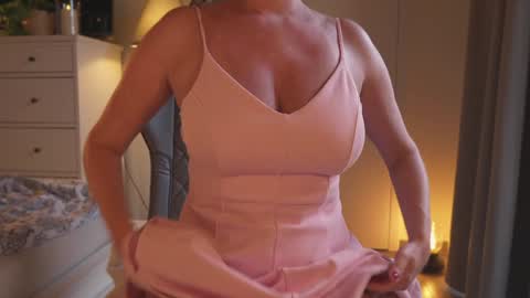 IsaBella-  online show from February 21, 3:24 pm