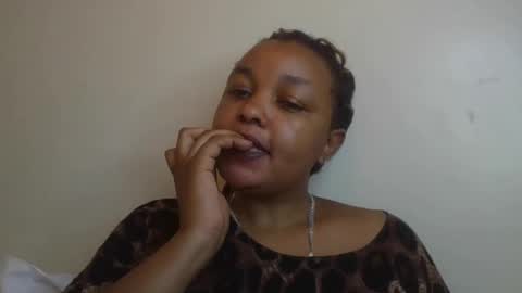 Snapshot of salty_surprise_ chatting on January 10, 5:37 am salty_surprise_ online show from January 10, 5:37 am