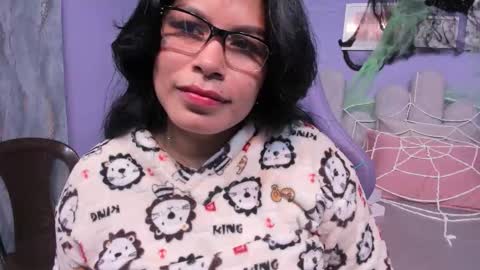 Snapshot of sam_collens chatting on October 23, 4:40 am Sam online show from October 23, 4:40 am