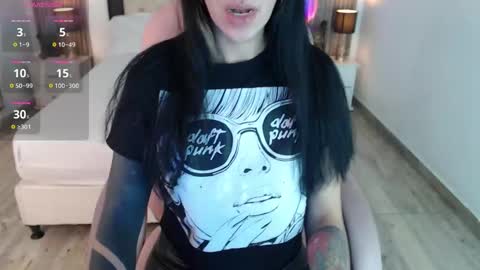 SAM MANSON online show from December 2, 11:44 am