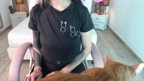 SAM MANSON online show from December 26, 12:05 pm