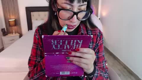 SAM MANSON online show from December 23, 12:19 pm