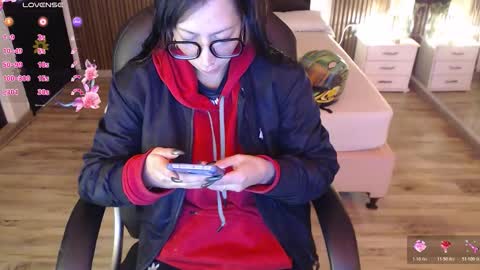 SAM MANSON online show from January 19, 12:01 pm