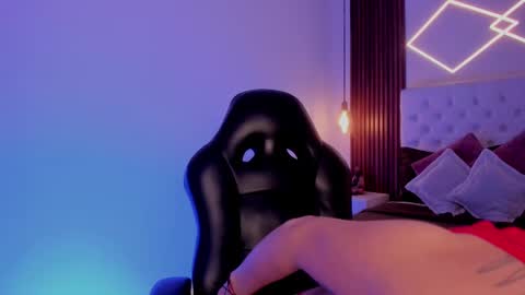 Snapshot of samabiecrussie chatting on October 4, 1:00 am samabiecrussie online show from October 4, 1:00 am