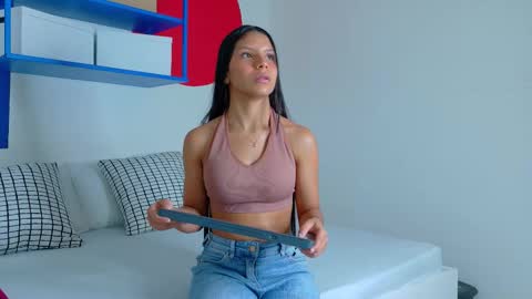 Snapshot of samagrey__ chatting on September 14, 12:14 pm   online show from September 14, 12:14 pm