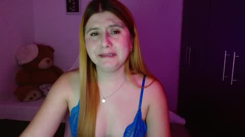 samanta_0277 online show from December 4, 2:36 am