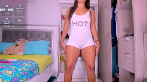 Snapshot of samanta_65 chatting on October 13, 4:04 am carolina online show from October 13, 4:04 am