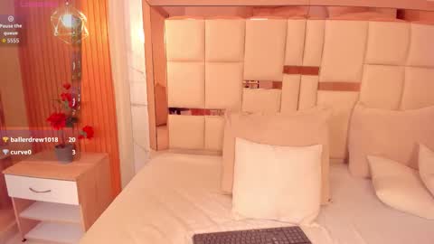 samantha   online show from March 6, 5:24 am