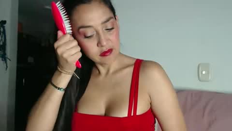 samanta online show from April 18, 12:35 am