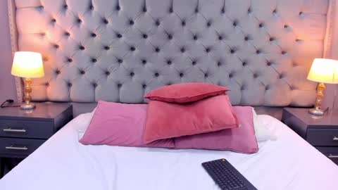 Snapshot of samantaa_g chatting on January 31, 1:02 pm Samantaa G online show from January 31, 1:02 pm