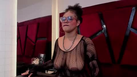 Samanta online show from December 21, 9:41 pm