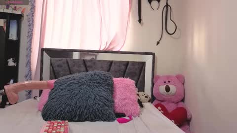 Samanta... online show from January 17, 8:49 pm