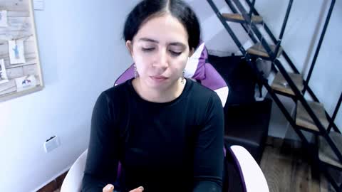 Snapshot of samantha2girl chatting on October 2, 9:53 pm samantha online show from October 2, 9:53 pm