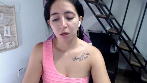 Snapshot of samantha2girl chatting on October 7, 6:23 pm samantha online show from October 7, 6:23 pm