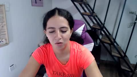 Snapshot of samantha2girl chatting on October 14, 8:44 pm samantha online show from October 14, 8:44 pm