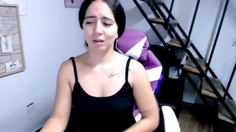 Snapshot of samantha2girl chatting on September 27, 7:43 pm samantha online show from September 27, 7:43 pm