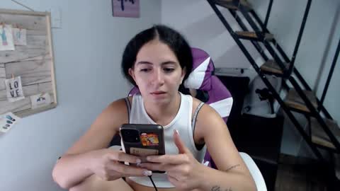 Snapshot of samantha2girl chatting on October 19, 11:18 pm samantha online show from October 19, 11:18 pm