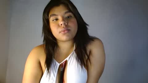 samantha_890 online show from September 25, 11:24 pm