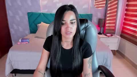 samantha__gomez1 online show from September 9, 1:33 pm