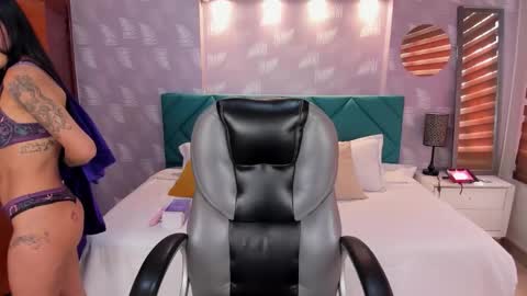 samantha__gomez1 online show from September 23, 1:09 pm