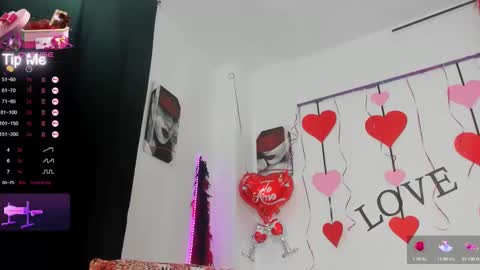 Snapshot of samantha__smile__ chatting on February 15, 5:41 am Samanthasmile online show from February 15, 5:41 am