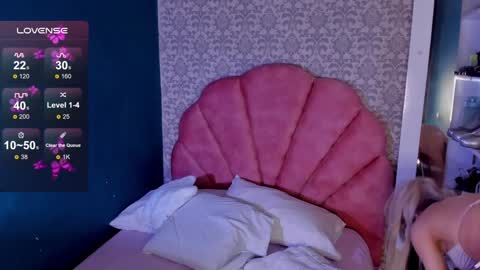 Sammy  online show from February 6, 12:15 pm