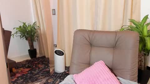 Samantha Ferrec online show from December 19, 3:32 am