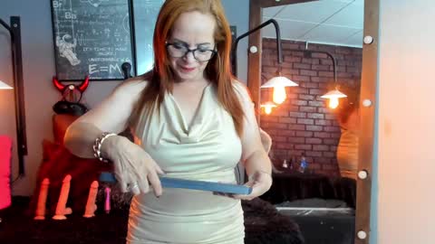 Sam online show from January 14, 10:38 am