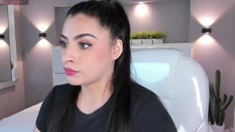  Samanthaa online show from February 1, 3:30 am