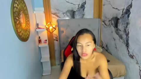 Snapshot of samanthabenet chatting on September 20, 7:34 pm online show from September 20, 7:34 pm