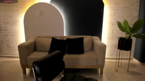 samanthaconnorx online show from September 15, 8:38 pm