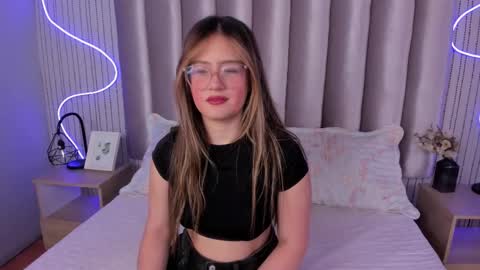 Alejandra  online show from September 23, 12:36 pm