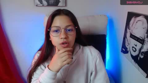 Samantha online show from December 6, 1:33 pm